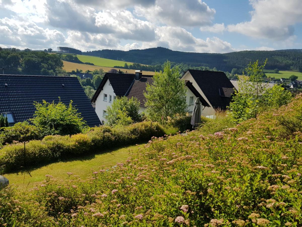 Ferienwohnung Jansen Kirchhundem Luaran gambar